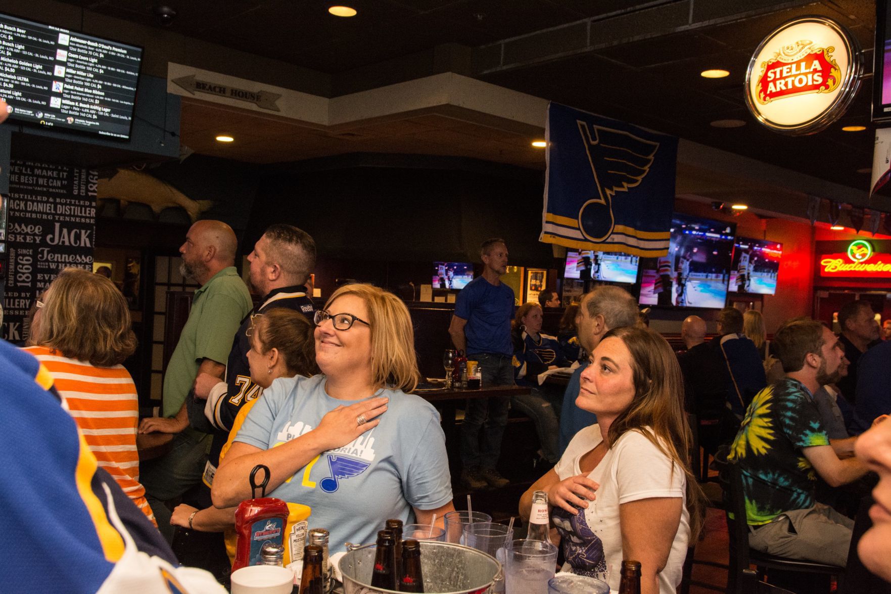 Blues Fans at Syberg's on Dorsett during Stanley Cup Final Game